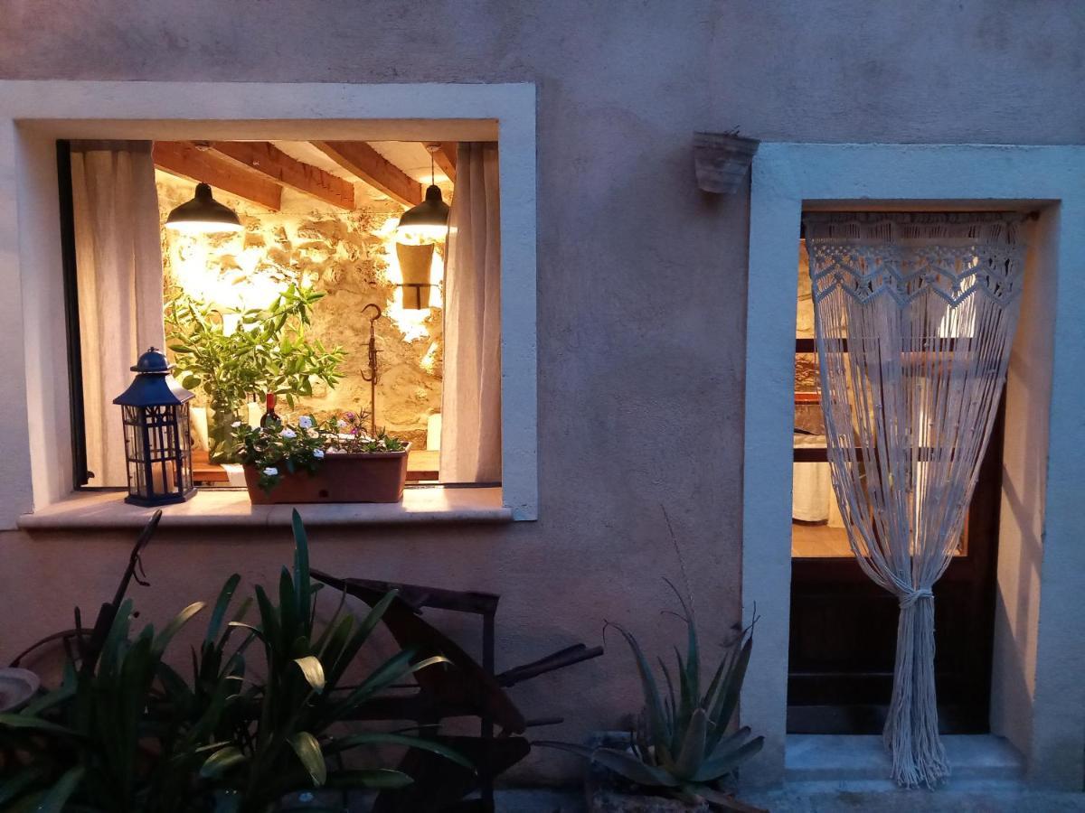 فيلا Townhouse Sa Casa سينيو المظهر الخارجي الصورة